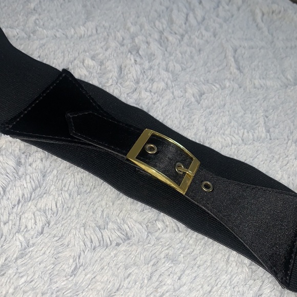 Belt - Picture 3 of 7